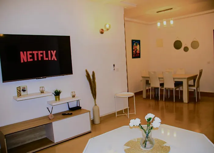 Appartement Lumineux 2 Chambres Clim, Wi-Fi, Parking Proche Corniche Tanger
