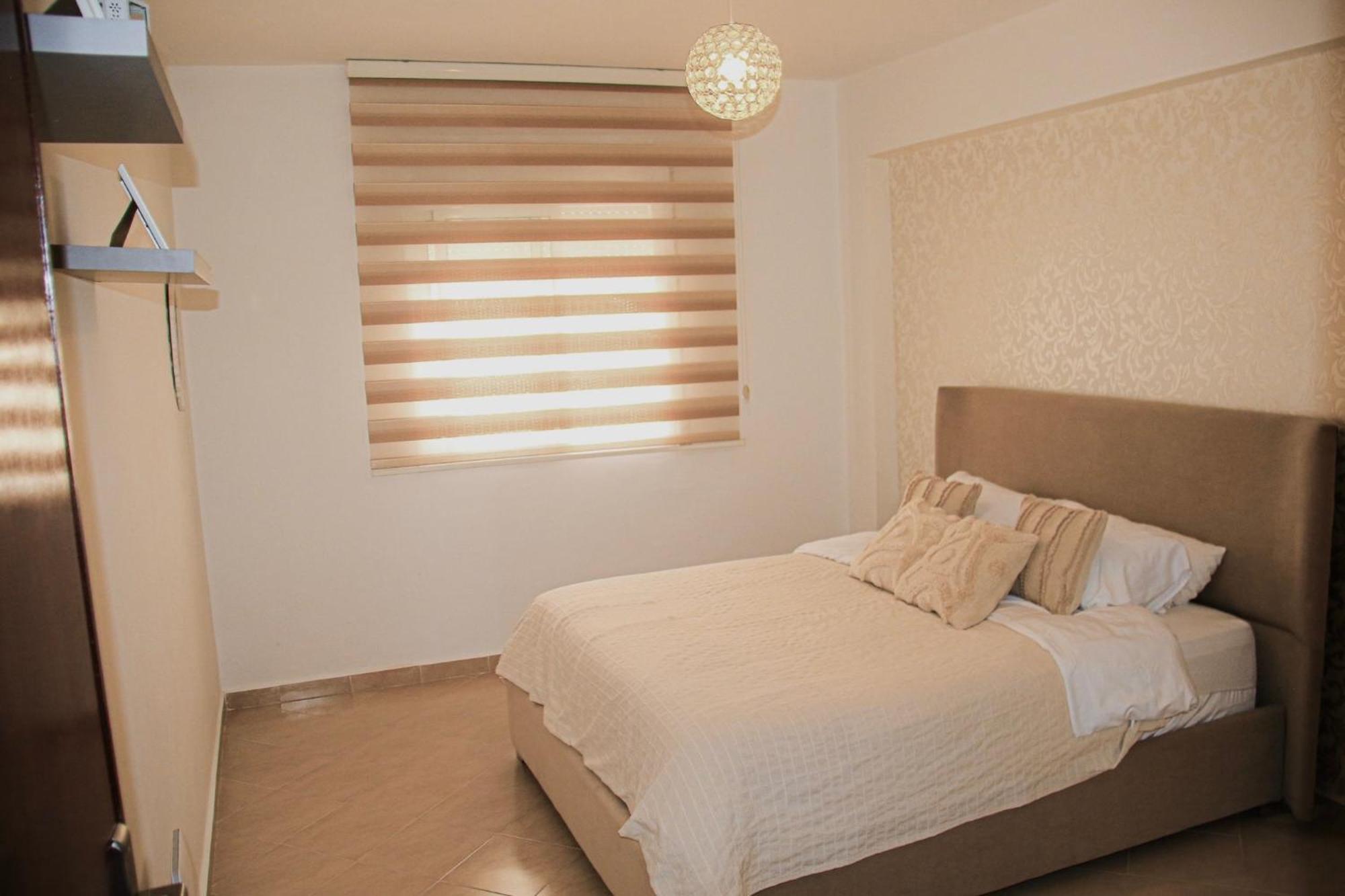Lumineux 2 Clim, Wi-fi, Parking Proche Corniche Tanger